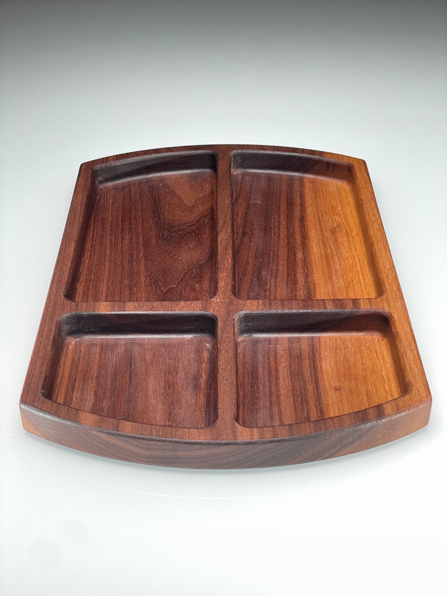 Valet Tray - Walnut