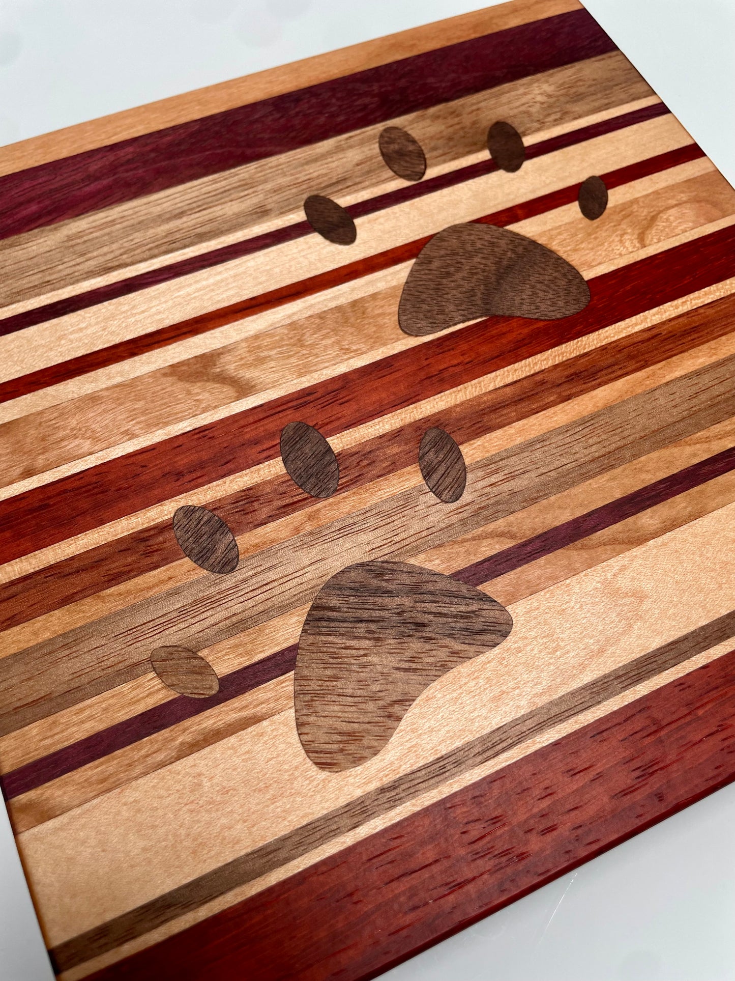 Trivet with Paws Inlay