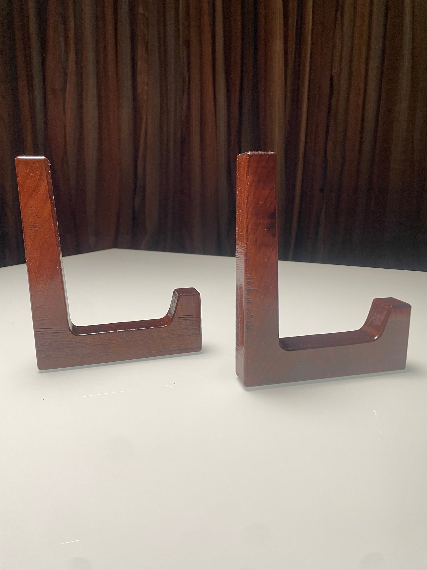 Cutting Board Stands - Rustic Roasted Maple (PU)