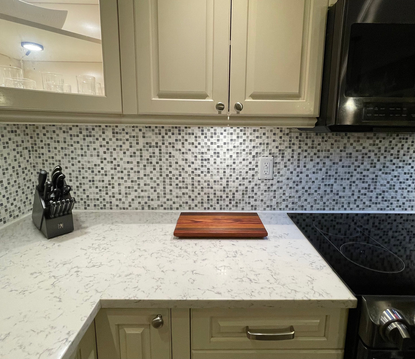 Cutting Board Stands - Multi Species Linear